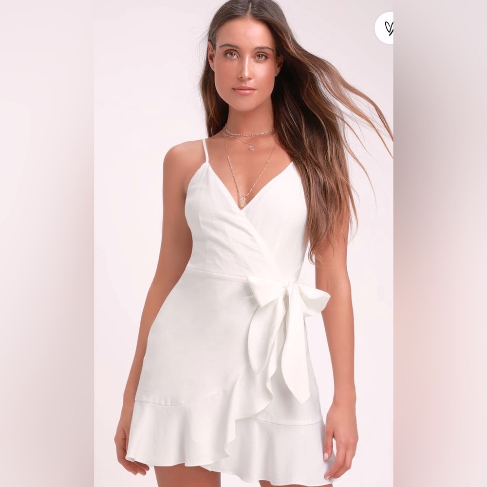 Women’s White Wrap Dress